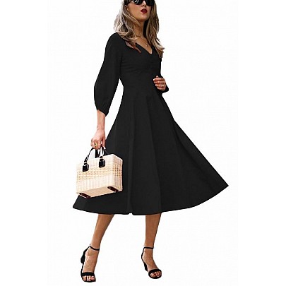 Alessia stílusos női ruha - fekete