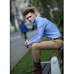 Férfi világos kék ing Férfi világos kék ing